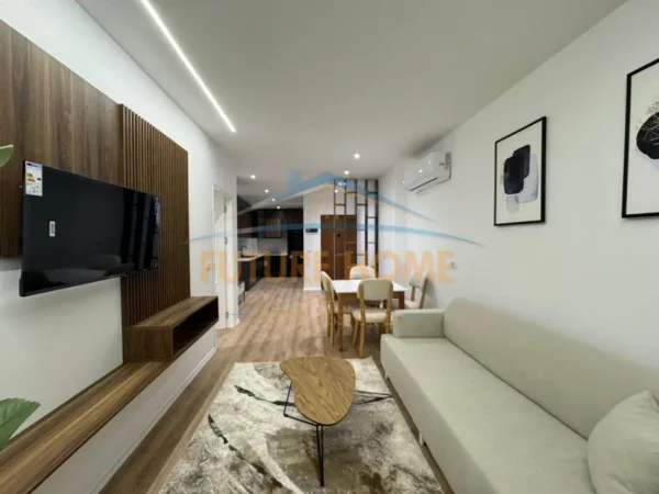 Tirane, shitet apartament 1+1+Ballkon Kati 5, 70 m² 175.000 € (RRUGA FORTUZI)