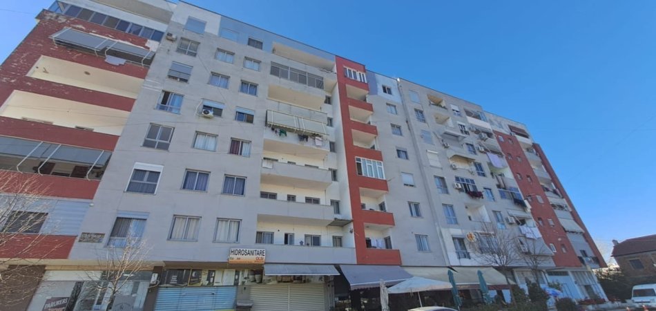 Tirane, shitet apartament 1+1 Kati 7, 68.004 € (Kasem Shima)