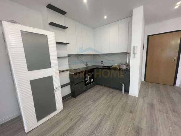 Tirane, shitet apartament 2+1 Kati 8, 84 m² 135.000 € (Unaza e Re)