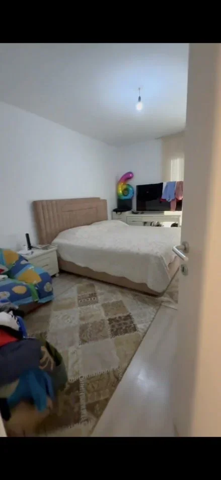 Tirane, shitet apartament 2+1+Ballkon Kati 2, 106 m² 159.000 € (Rruga 5 Maji)