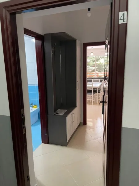 Tirane, jepet me qera apartament 2+1+Ballkon Kati 2, 100 m² 530 € (Astir te Bar Artisti)