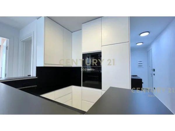 Tirane, jepet me qera apartament 2+1+Aneks+Ballkon Kati 2, 99 m² 1.350 € (Neom116702)