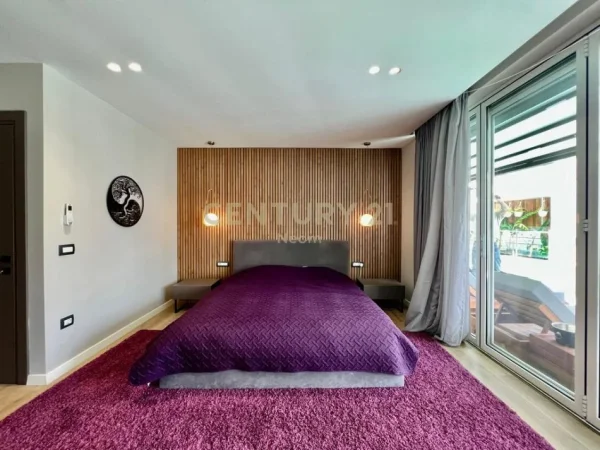 Tirane, shitet apartament 3+1+Aneks+Ballkon Kati 1, 290 m² 790.000 € (Neom116729)