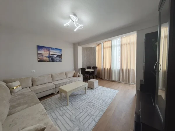 Tirane, shitet apartament 2+1 Kati 3, 98 m² 171.000 € (QSUT SPITALI NEN TEREZA)