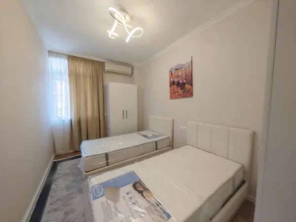 Tirane, shitet apartament 2+1 Kati 3, 98 m² 171.000 € (QSUT SPITALI NEN TEREZA)