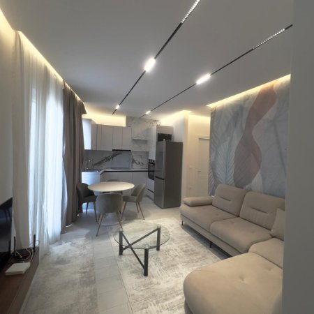 Tirane, jepet me qera apartament 1+1+Ballkon Kati 9, 70 m² 650 € (River Residence)