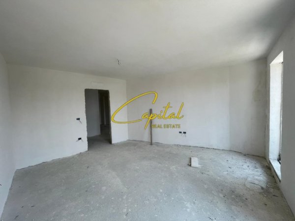 Tirane, shitet apartament 1+1 Kati 6, 83 m² 132.000 € (ISH FUSHA AVIACIONIT)
