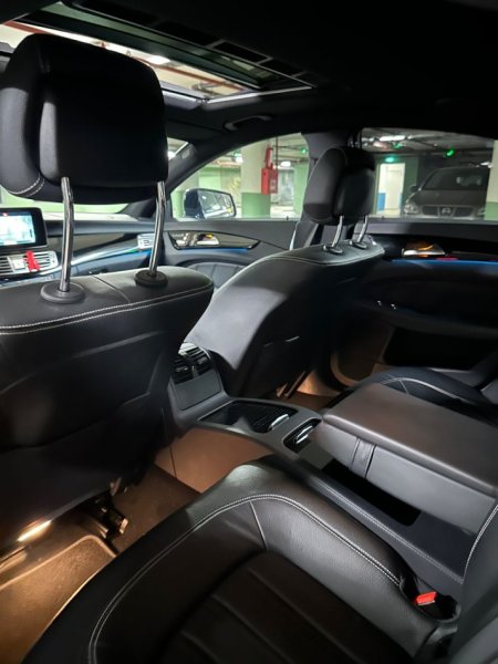 Tirane, shes makine Nafte, blu e errët automatik Klima 21.500 €