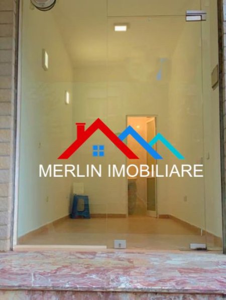 Tirane, jepet me qera ambjent biznesi Kati 0, 25 m² 300 € (RRUGA E KAVAJES)