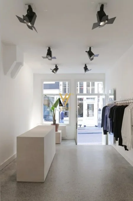 Tirane, jepet me qera dyqan Kati 0, 74 m² 1.200 € (SIRI KODRA)