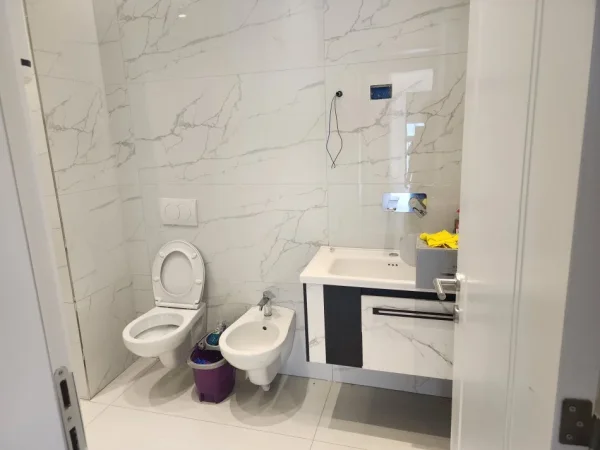 Tirane, jepet me qera apartament 2+1 Kati 6, 92 m² 500 € (Bulevardi i Ri)
