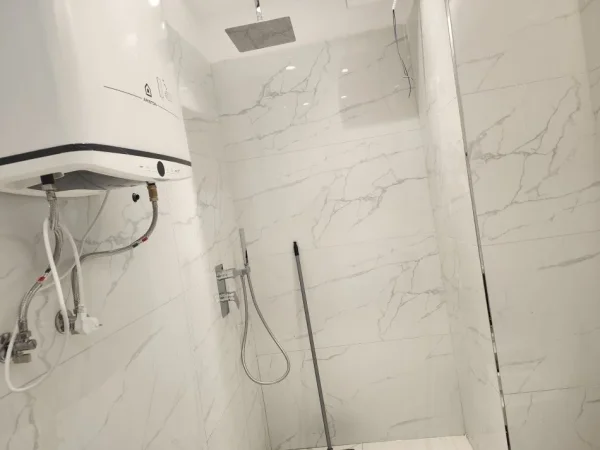 Tirane, jepet me qera apartament 2+1 Kati 6, 92 m² 500 € (Bulevardi i Ri)