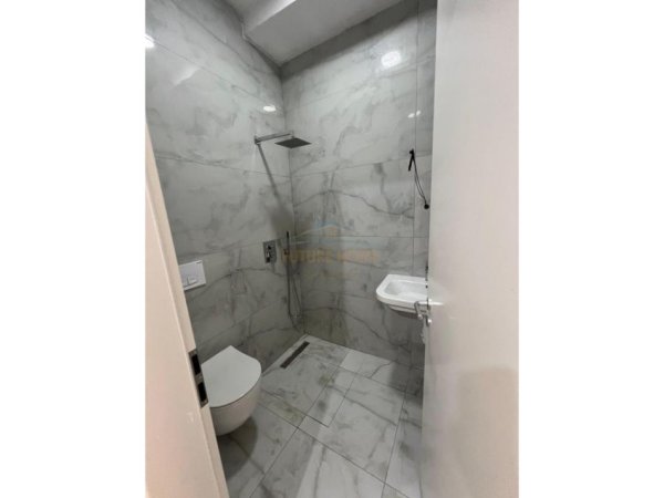 Tirane, jepet me qera apartament 2+1 Kati 2, 83 m² 450 € (Marga 2)