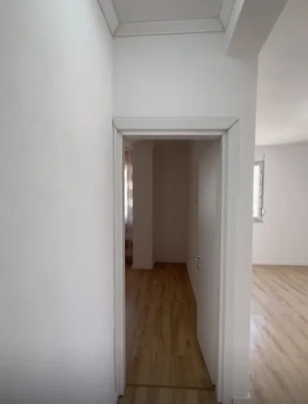 Tirane, shitet apartament 1+1 Kati 9, 65 m² 87.000 € (Rruga Besim Alla)