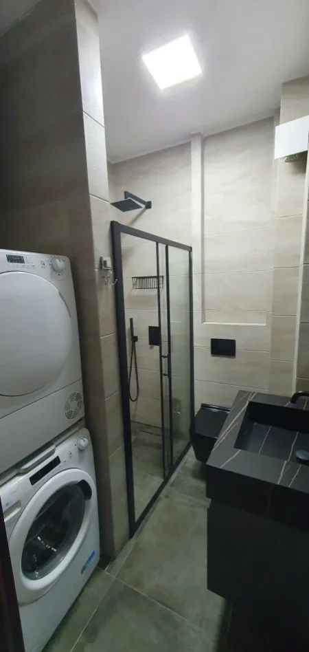 Radhime - Orikum, shes apartament 1+1+Ballkon Kati 5, 56 m² 90.000 € (Rruga Oricum №20)