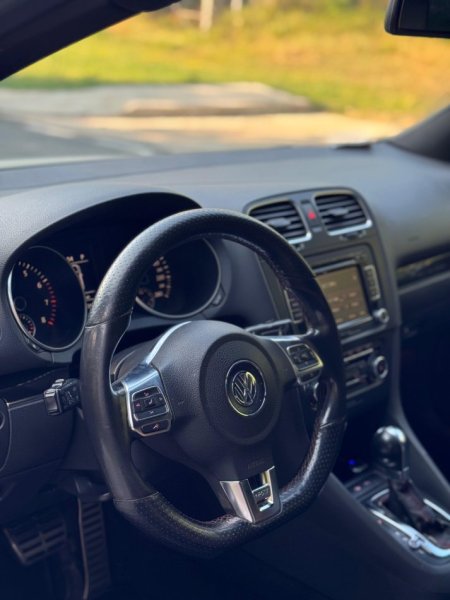Tirane, shes makine Volkswagen GOLF GTI Benzin, automatik Kondicioner 279.000 km 5.900 €