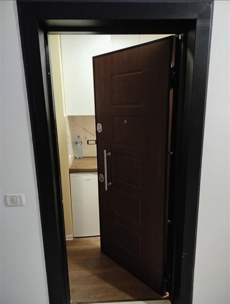 Tirane, jepet me qera garsonier Kati 6, 36 m² 320 € (BESIM ALLA)