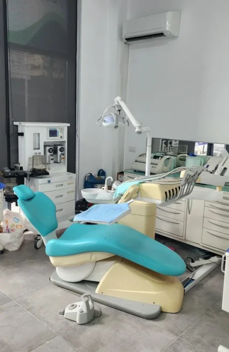 Tirane, shitet ambjent biznesi Kati 0, 45 m² 7.000 € (Rruga Barrikadave)