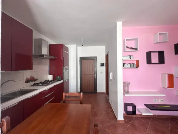 Shqiperi, shitet 1+1 Kati 3, 50.000 €