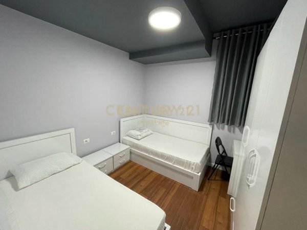 Tirane, jepet me qera apartament 2+1 Kati 0, 147 m² 650 € (Kopshti Zologjik)