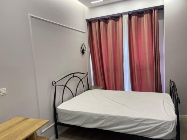 Tirane, jepet me qera 2+1 Kati 3, 100 m² 750 € (ISH Fusha Aviacionit)