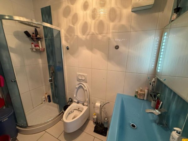 Tirane, shitet apartament duplex 3+1 Kati 9, 215 m² 449.400 € (PALLATI ME SHIGJETA)