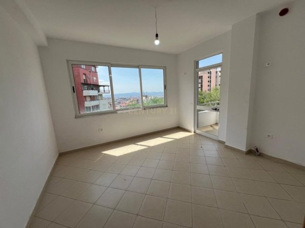 Tirane, shes apartament 1+1 Kati 4, 64 m² 84.000 € (Fresku)