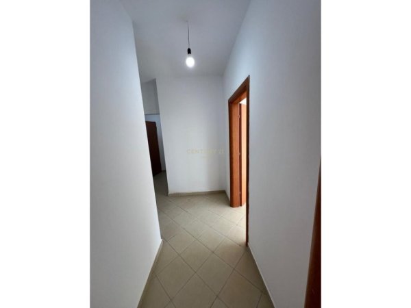 Tirane, shes apartament 1+1 Kati 4, 64 m² 84.000 € (Fresku)
