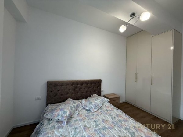 Tirane, jepet me qera apartament 1+1 Kati 7, 61 m² 450 € (Rezidenca Kaimi)