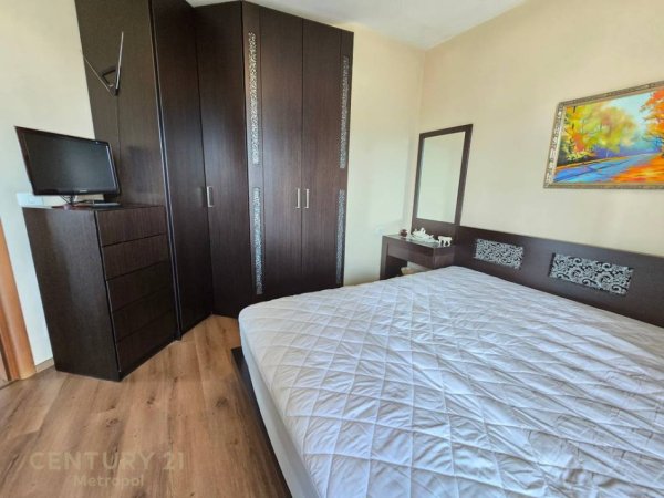 Tirane, jepet me qera apartament 2+1 Kati 7, 115 m² 650 € 