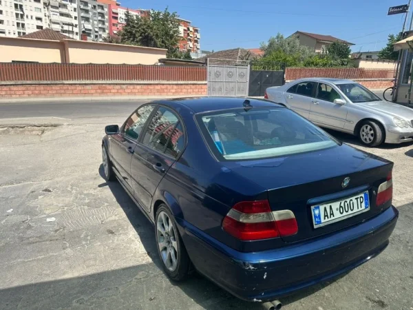 Tirane, shes makine Bmw Nafte, blu e hapur manuale Kondicioner 2.300 €