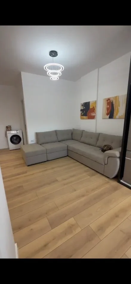 Tirane, shitet apartament 1+1+Ballkon , 93.000 € (Rruga Don Bosko)