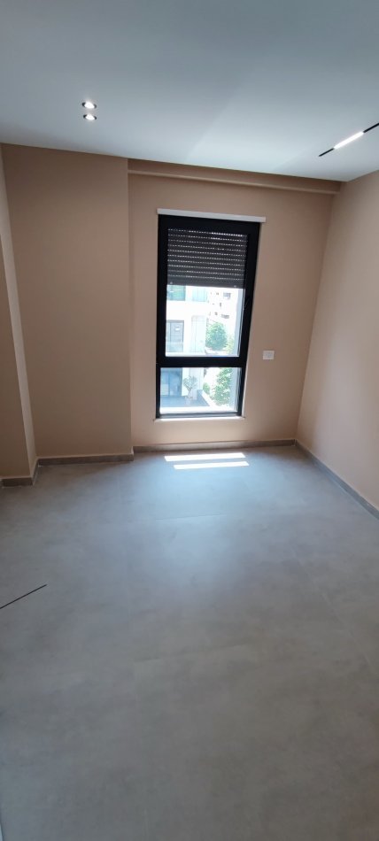 Tirane, jepet me qera apartament 2+1 Kati 5, 105 m² 550 € (Residenca Green Harmony)