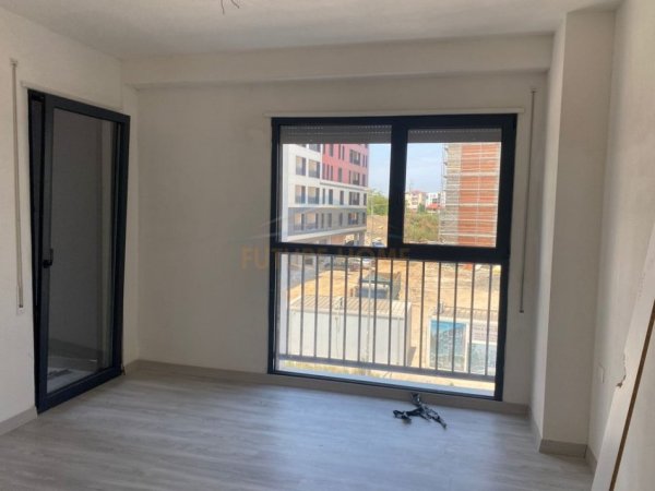 Tirane, shitet apartament 3+1 Kati 1, 147 m² 257.800 € 