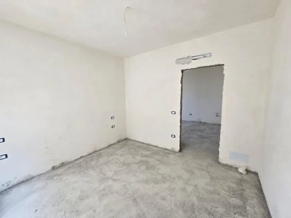 Golem, shitet apartament 2+1+Ballkon Kati 4, 86 m² 112.000 € 