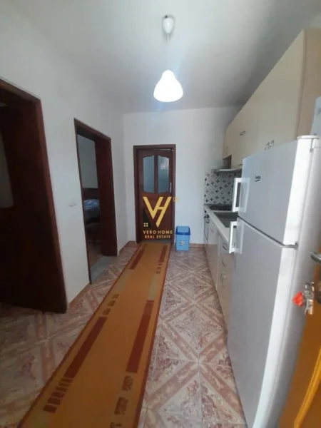 Tirane, jepet me qera apartament 1+1+Ballkon Kati 1, 70 m² 450 € (DON BOSKO)