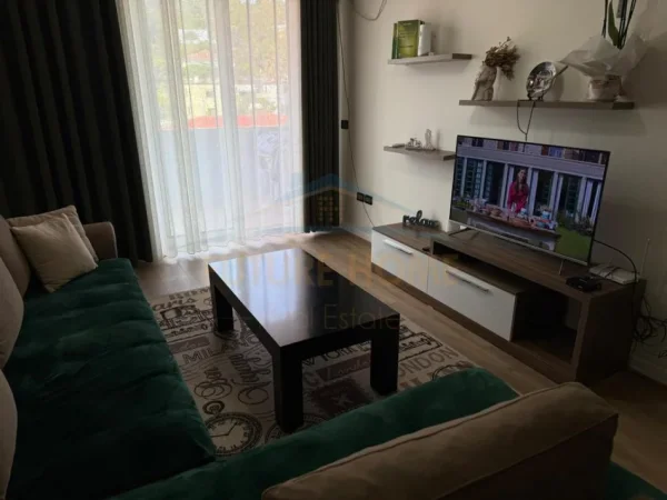 Durres, shitet apartament 2+1 Kati 5, 92 m² 185.000 € (prane Gjyktes)