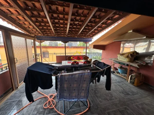 Fier, shitet shtepi Kati 0, 283 m² 180.000 € (Lagjia Sheq i Vogël)