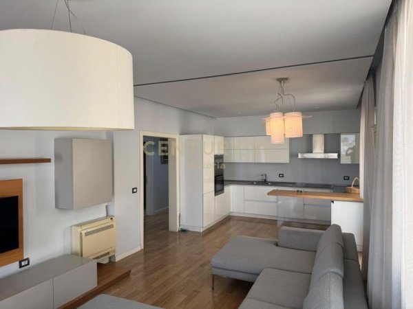 Tirane, jepet me qera apartament 2+1 Kati 5, 115 m² 1.400 € (Kopshti Zoologjik)