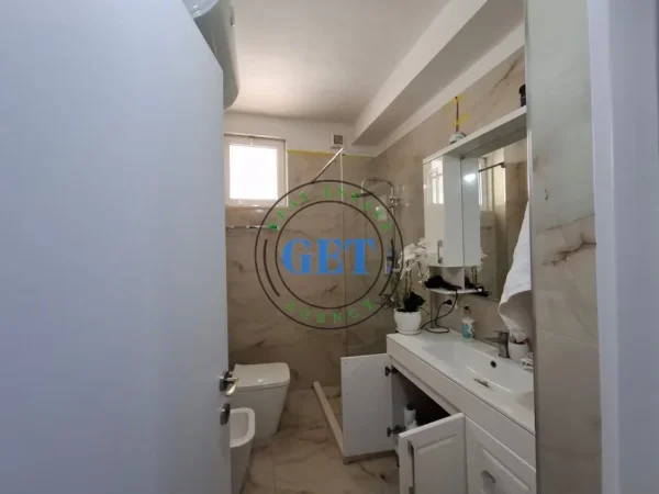 Durres, shitet apartament 1+1 Kati 3, 86 m² 95.000 € (Ish URT)