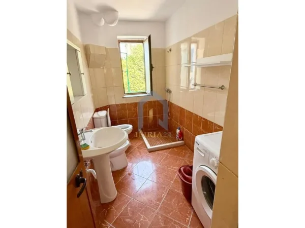 Tirane, shes 2+1 Kati 2, 66 m² 116.200 € 