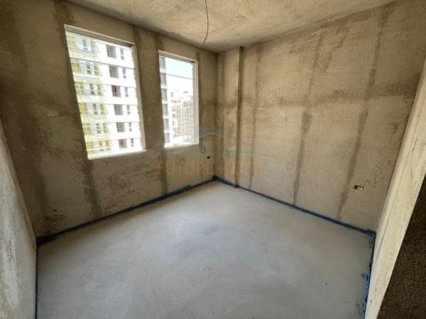 Tirane, shitet apartament 2+1 Kati 4, 97 m² 92.000 € (Univers City)