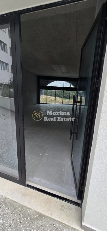 Tirane, jepet me qera ambjent biznesi Kati 0, 127 m² 1.270 € (Astir)