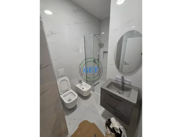 Durres, shitet apartament 2+1+Ballkon Kati 5, 95 m² 235.000 € (vollga)
