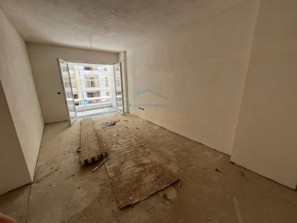 Tirane, shitet apartament 2+1 Kati 1, 96 m² 91.500 € (Univers City - QTU)