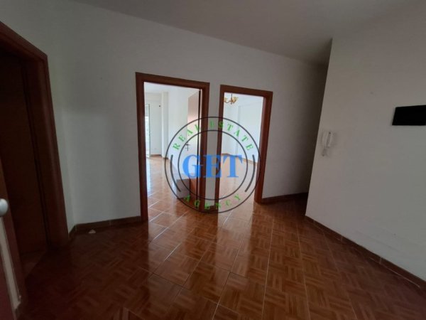 Durres, shitet apartament 1+1 Kati 3, 75 m² 115.000 € (Pallati i Sporteve)
