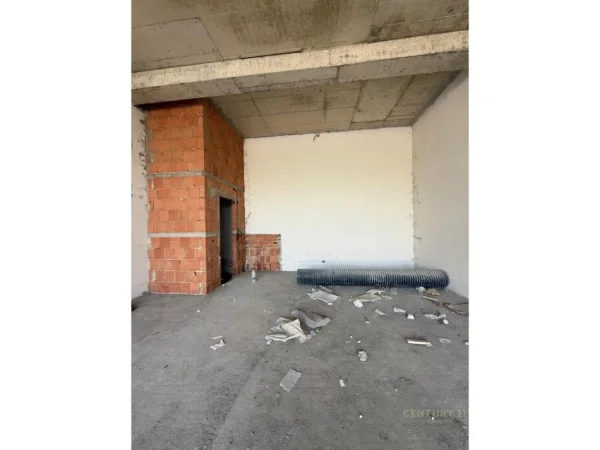 Tirane, shes ambjent biznesi Kati 0, 91 m² 499.950 € 
