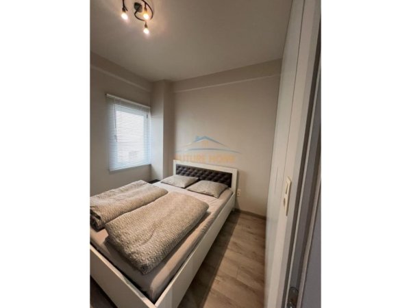 Tirane, jepet me qera apartament 1+1 Kati 2, 65 m² 700 € 