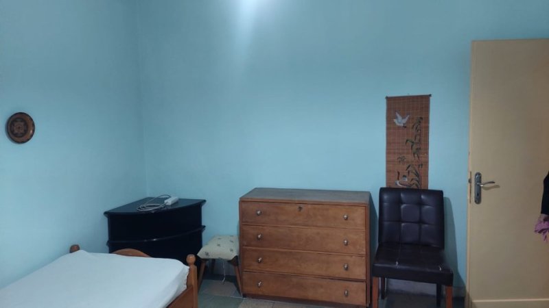 JEPET ME QERA SUPER AP 2+1  AFER TRENIT  NE UNAZE Kati 4, 65 m² 400 €