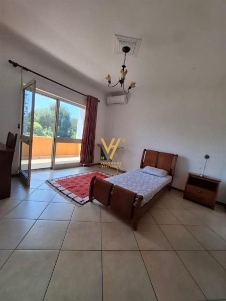 Tirane, jepet me qera Vile 2 Katshe Kati 0, 250 m² 1.500 € (RRUGA E ELBASANIT)
